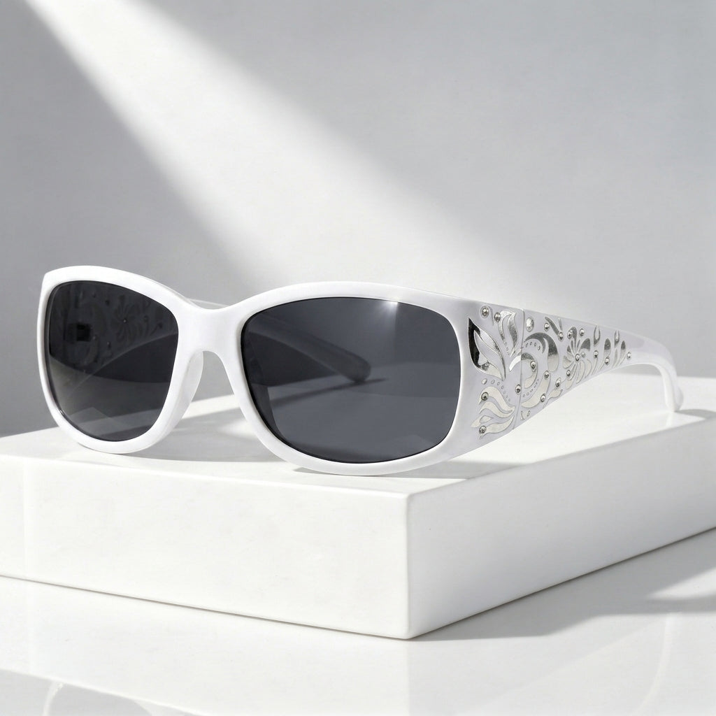 Vivienne Cat-Eye Sunglasses